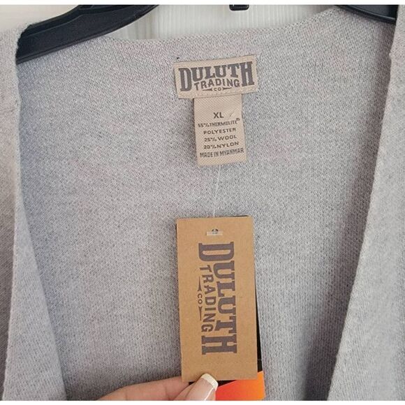 Duluth Convertible Wrap Sweater X1 NWT - Picture 9 of 10